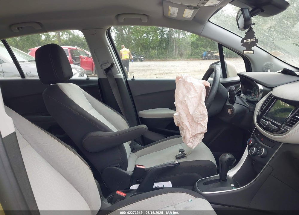 2018 CHEVROLET TRAX LS VIN: 3GNCJKSB6JL260466