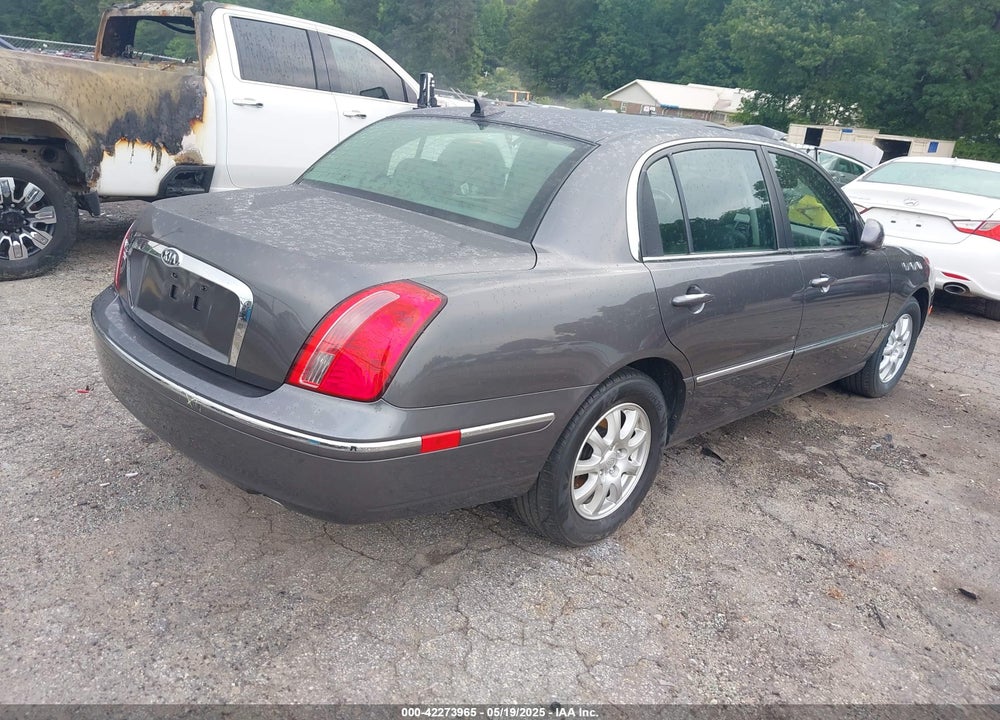 2009 KIA AMANTI VIN: KNALD225X95173754