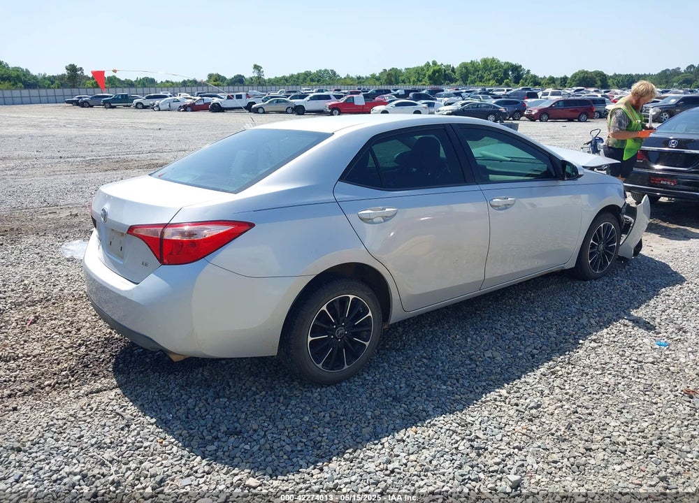 2017 TOYOTA COROLLA LE VIN: 5YFBURHE3HP649603