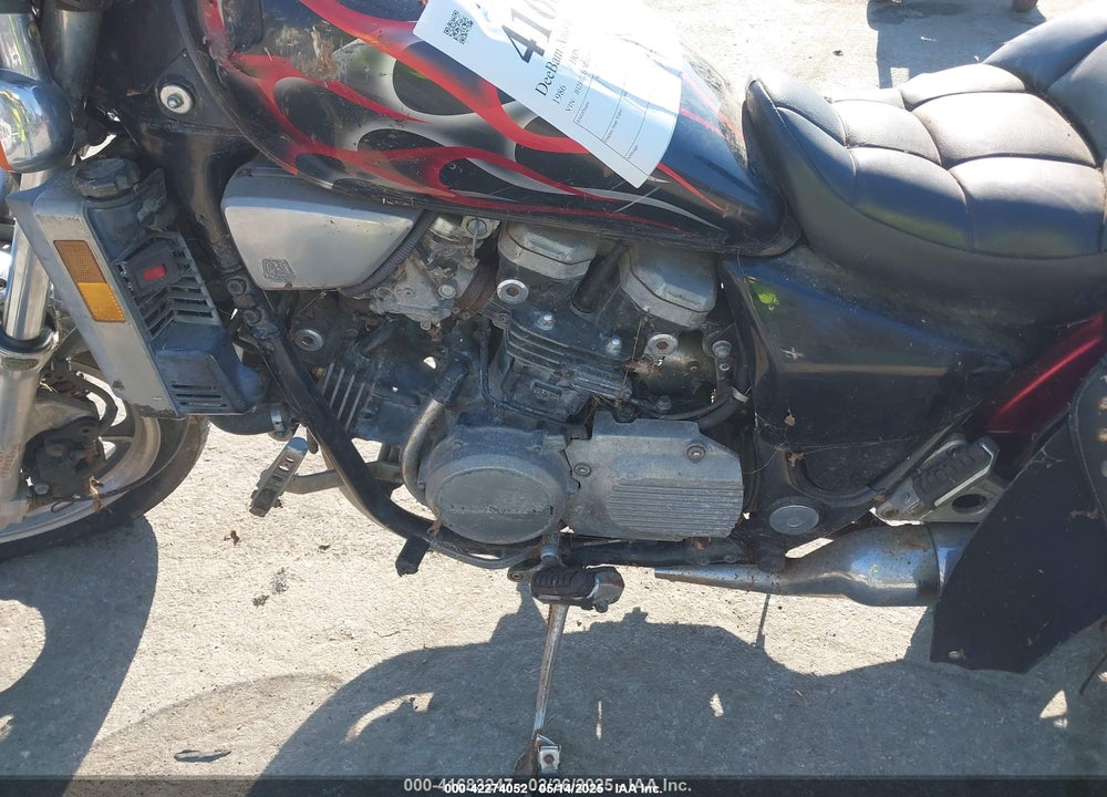 1986 HONDA VF700 C VIN: JH2RC2107GM205477