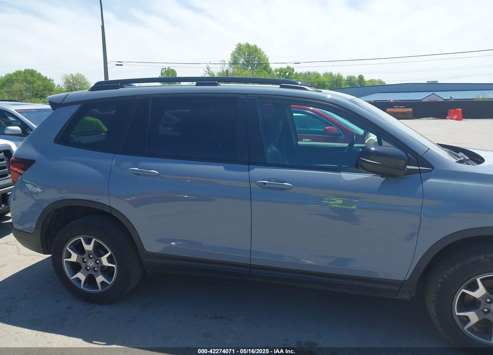 2022 HONDA PASSPORT VIN: 5FNYF8H6XNB023013