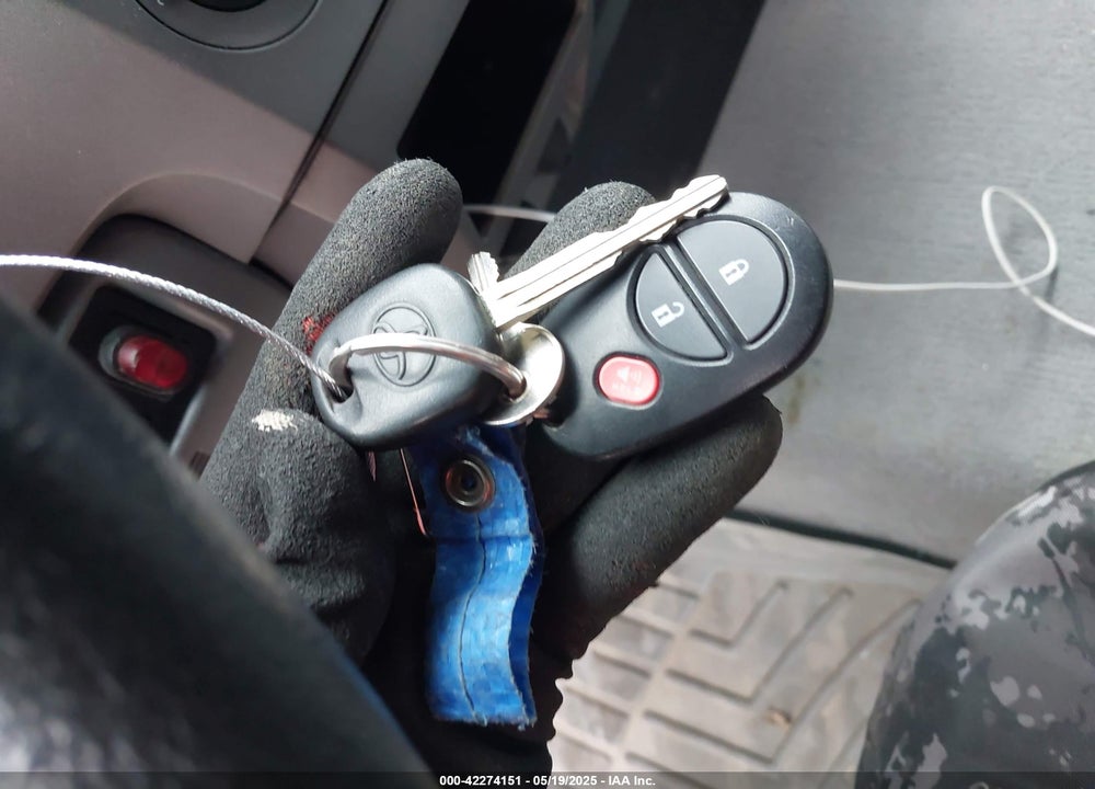2011 TOYOTA TUNDRA GRADE 4.6L V8 VIN: 5TFUM5F19BX025878