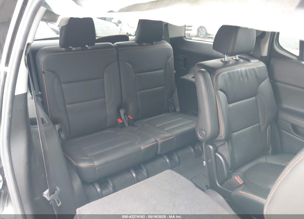 2022 GMC ACADIA VIN: 1GKKNLLS9NZ136305