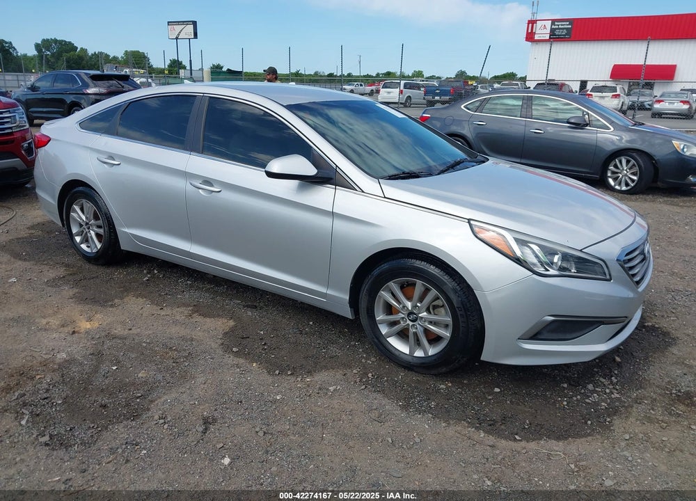 2016 HYUNDAI SONATA SE VIN: 5NPE24AF5GH359254