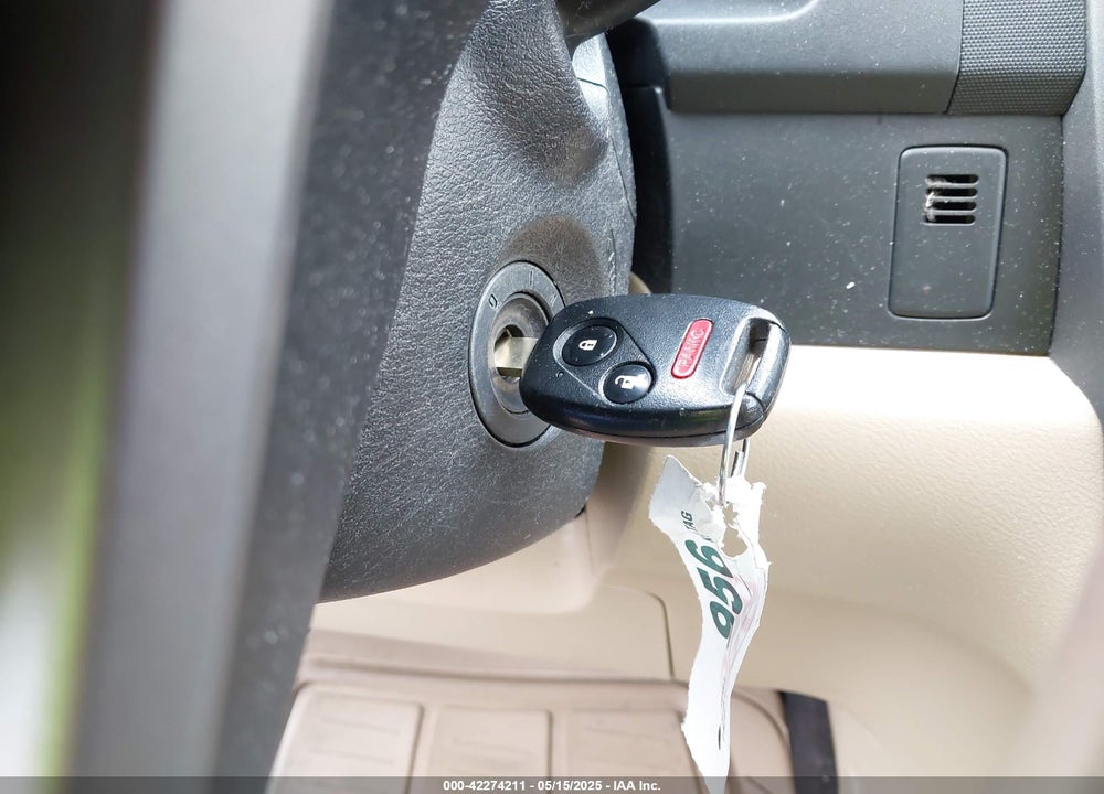 2010 HONDA CR-V VIN: 5J6RE4H70AL058766