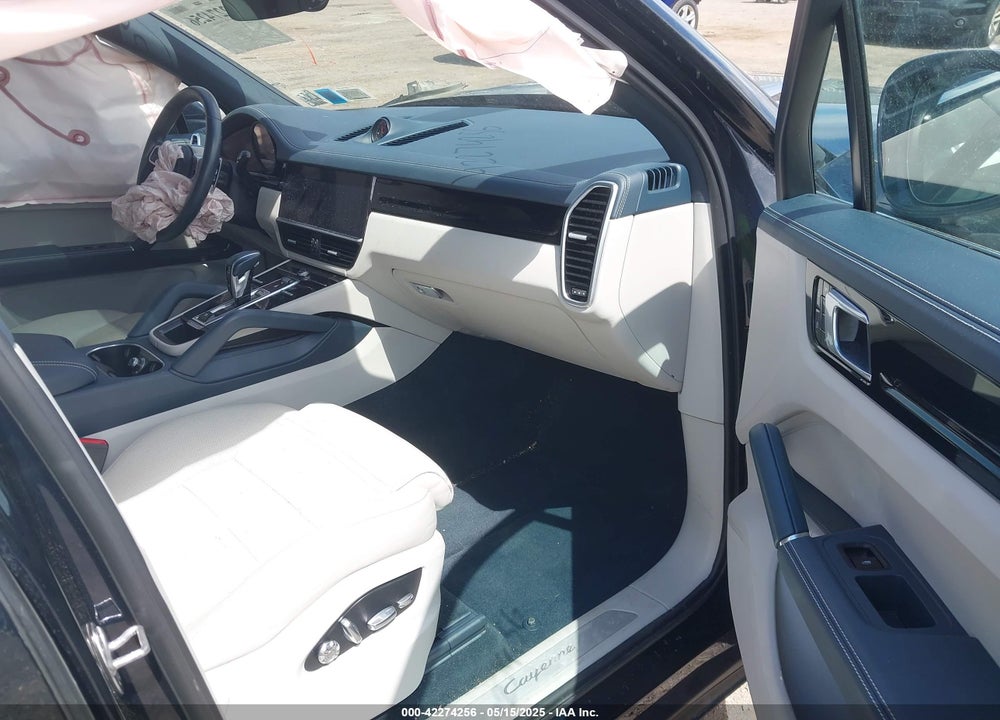 2020 PORSCHE CAYENNE VIN: WP1AA2AYXLDA02335