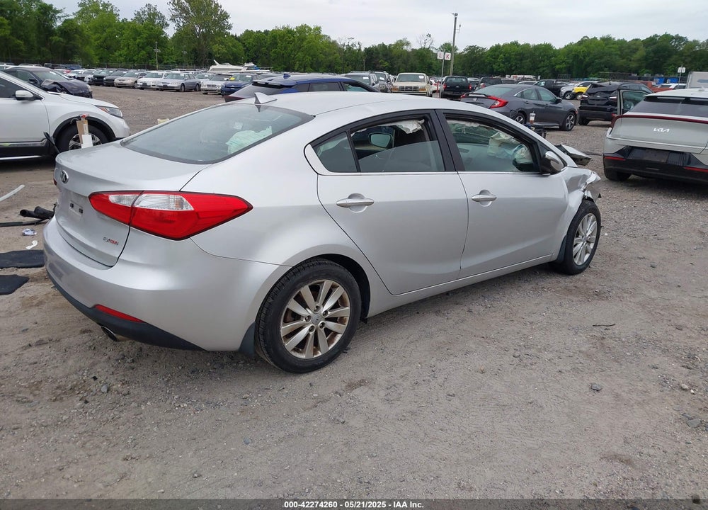 2015 KIA FORTE EX VIN: KNAFX4A87F5266531