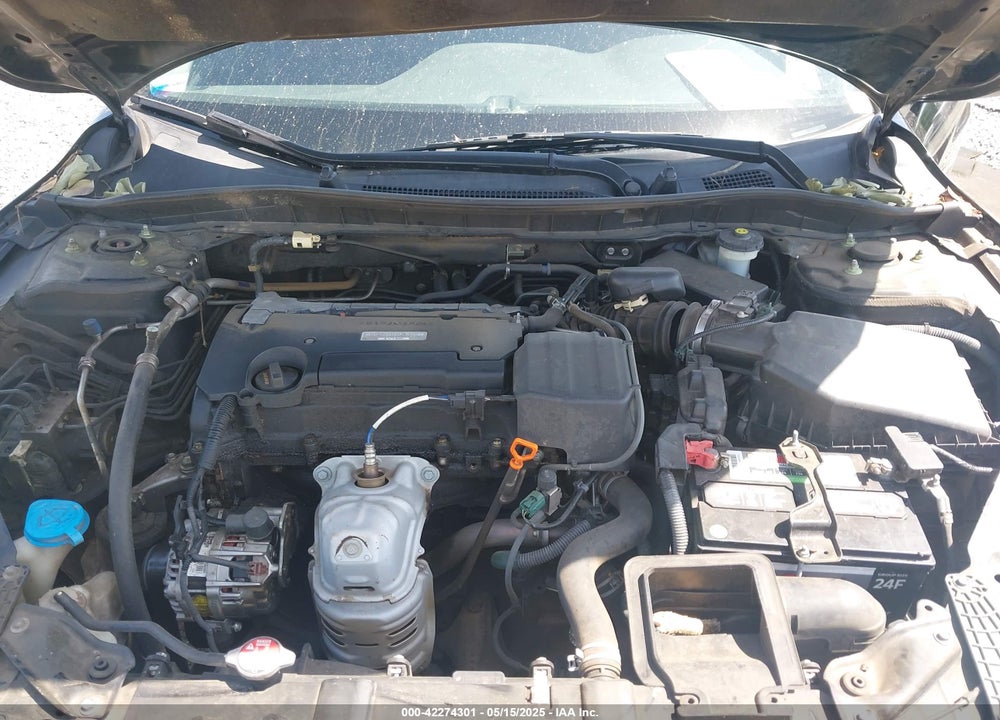 2016 HONDA ACCORD VIN: 1HGCR2F30GA101089