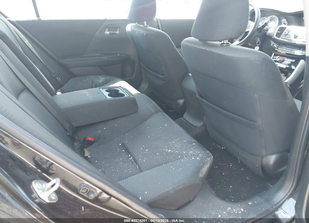 2016 HONDA ACCORD VIN: 1HGCR2F30GA101089