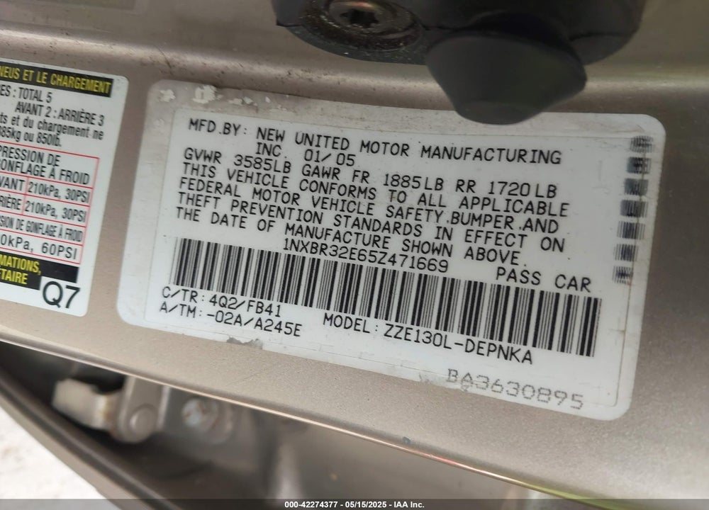 2005 TOYOTA COROLLA LE VIN: 1NXBR32E65Z471669