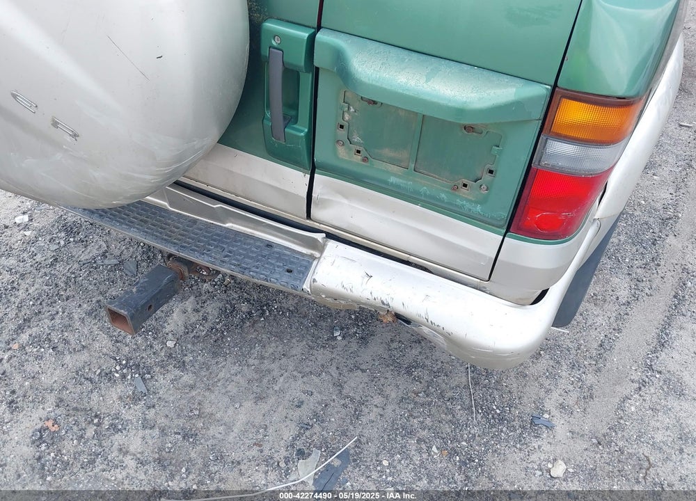1998 ISUZU TROOPER S VIN: JACDJ58X0W7908301