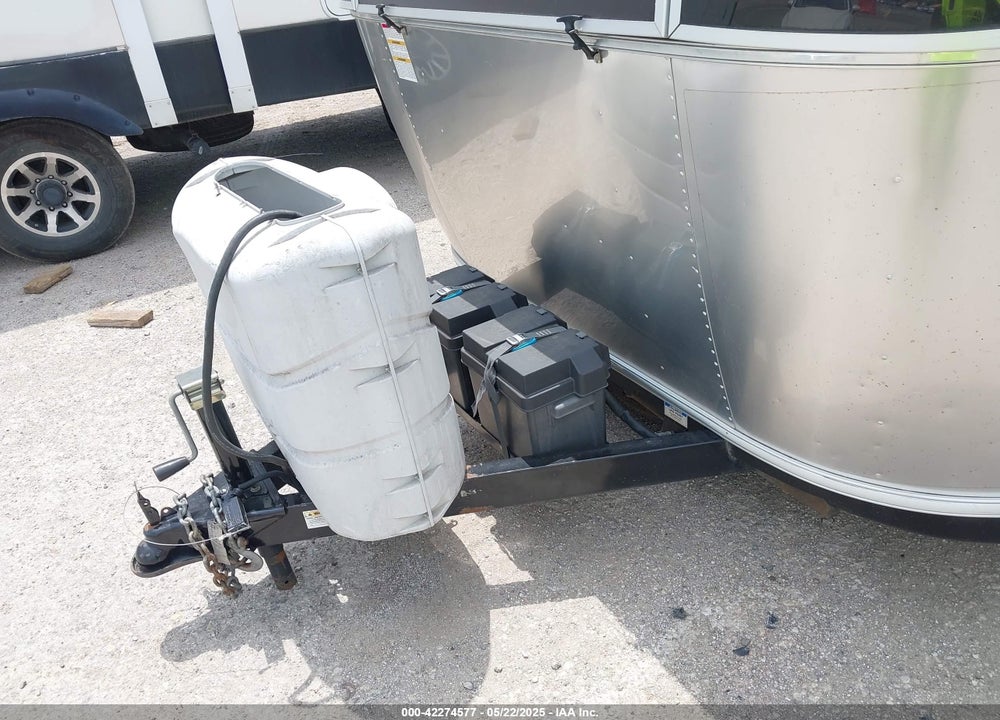 2016 AIRSTREAM OTHER VIN: 1STHRAC1XGJ533353