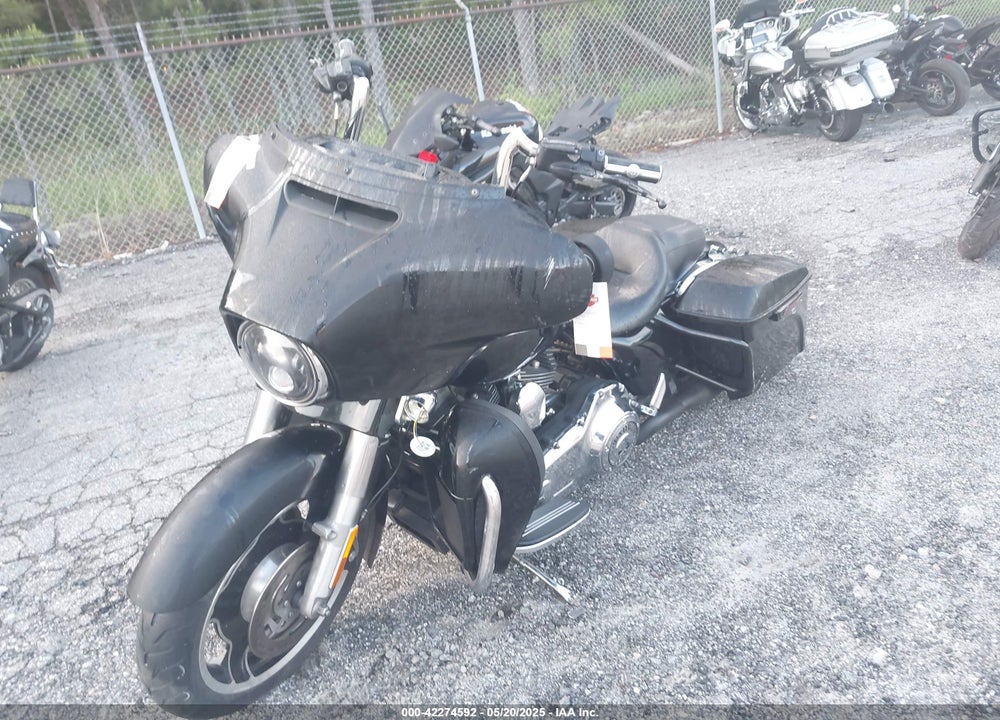 2014 HARLEY-DAVIDSON FLHXS STREET GLIDE SPECIAL VIN: 1HD1KRM19EB638604
