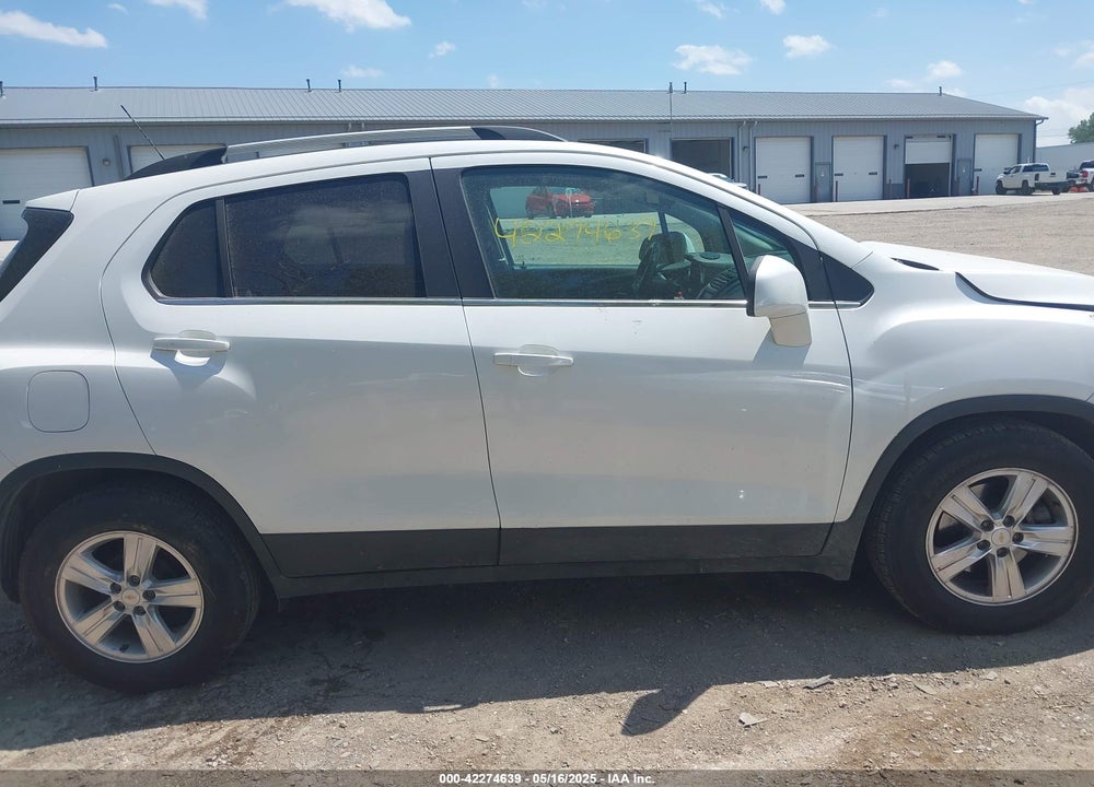 2016 CHEVROLET TRAX VIN: KL7CJLSB1GB653300