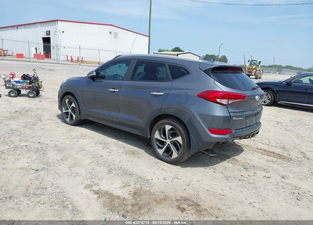 2016 HYUNDAI TUCSON VIN: KM8J33A24GU249526
