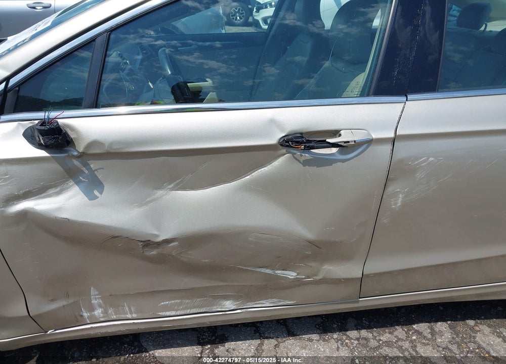 2017 FORD FUSION SE VIN: 3FA6P0HDXHR240090