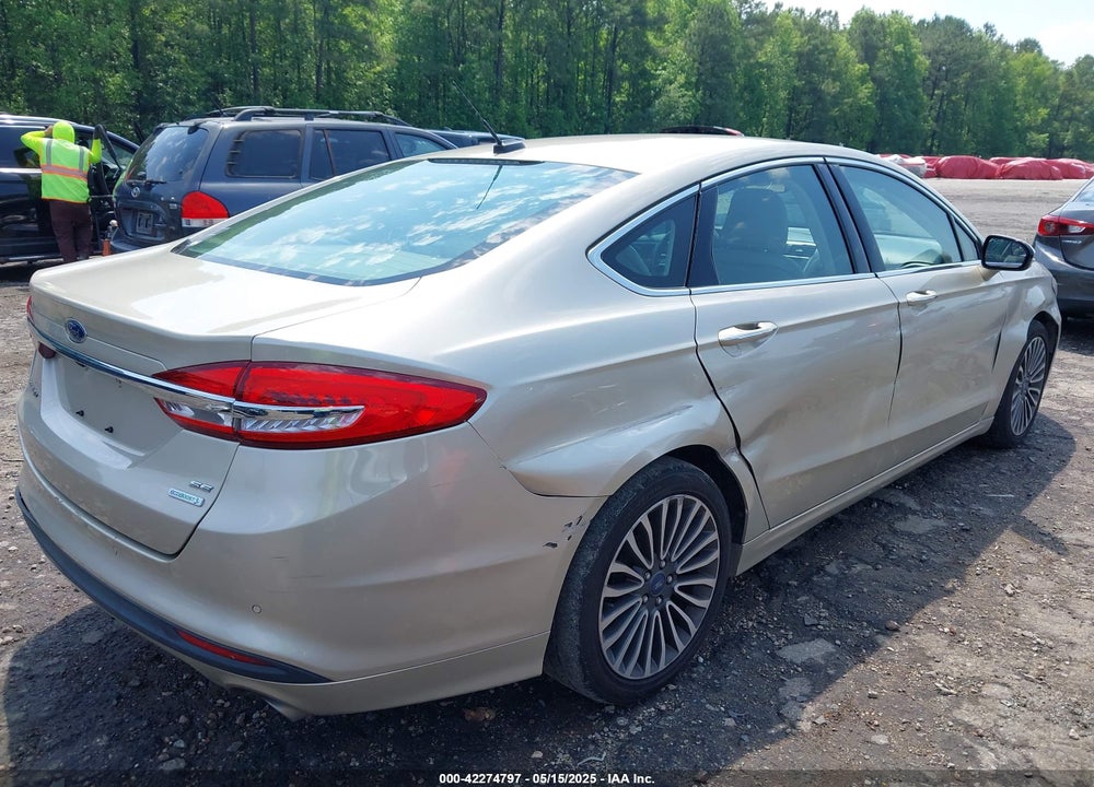 2017 FORD FUSION SE VIN: 3FA6P0HDXHR240090