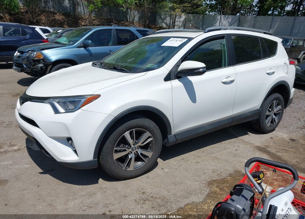 2018 TOYOTA RAV4 VIN: 2T3RFREV3JW704835