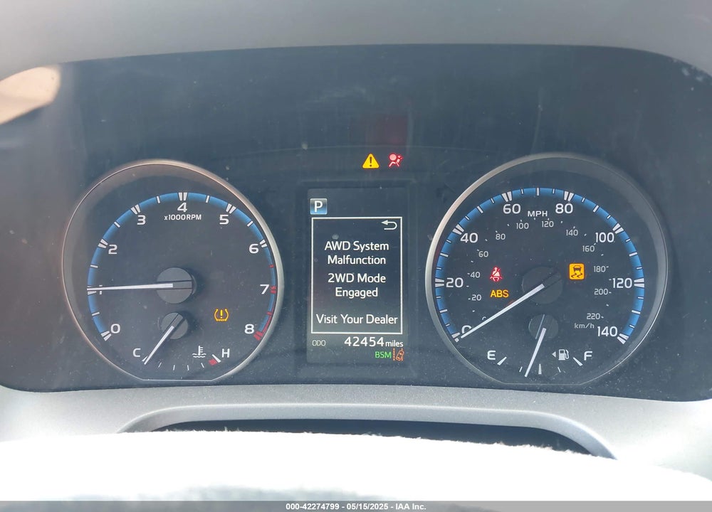 2018 TOYOTA RAV4 VIN: 2T3RFREV3JW704835