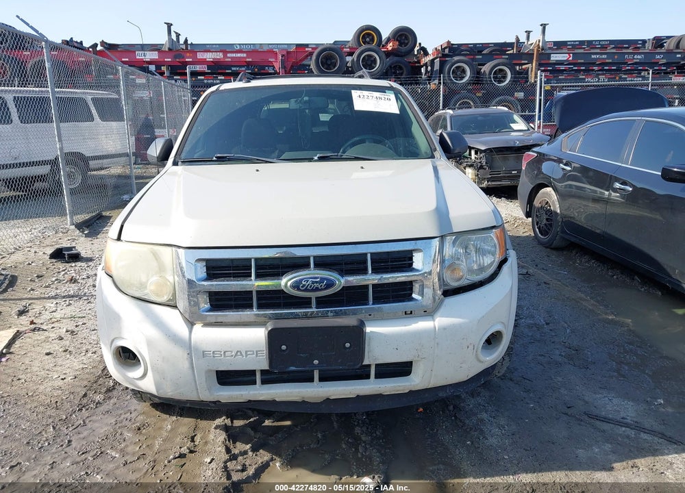 2008 FORD ESCAPE XLT VIN: 1FMCU93198KE69299