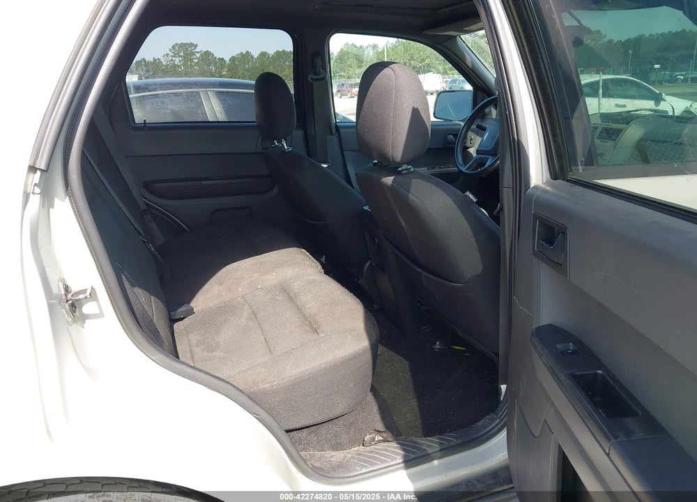 2008 FORD ESCAPE XLT VIN: 1FMCU93198KE69299