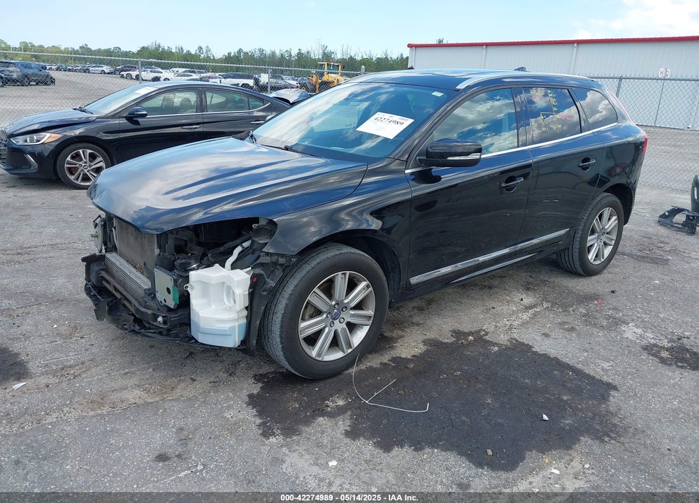 2016 VOLVO XC60 VIN: YV4612RK1G2788984