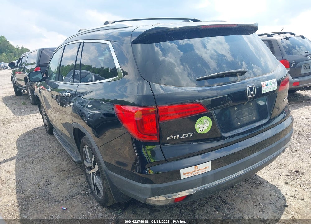 2017 HONDA PILOT VIN: 5FNYF5H99HB037126