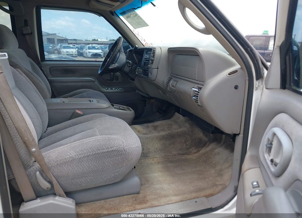 1999 CHEVROLET TAHOE LS VIN: 1GNEK13R1XJ473501
