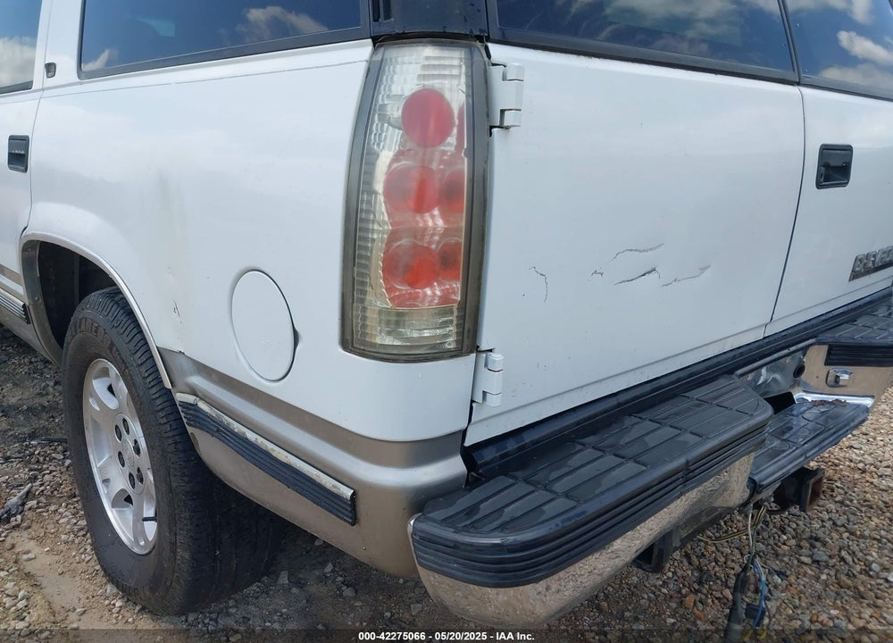 1999 CHEVROLET TAHOE LS VIN: 1GNEK13R1XJ473501