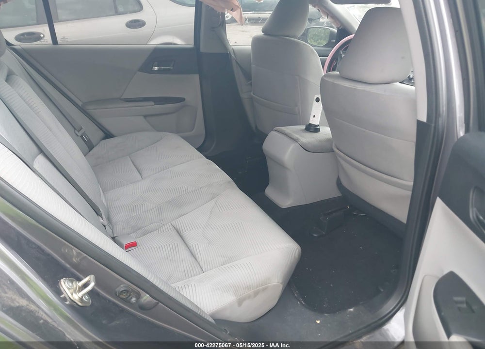 2015 HONDA ACCORD LX VIN: 1HGCR2F35FA042362