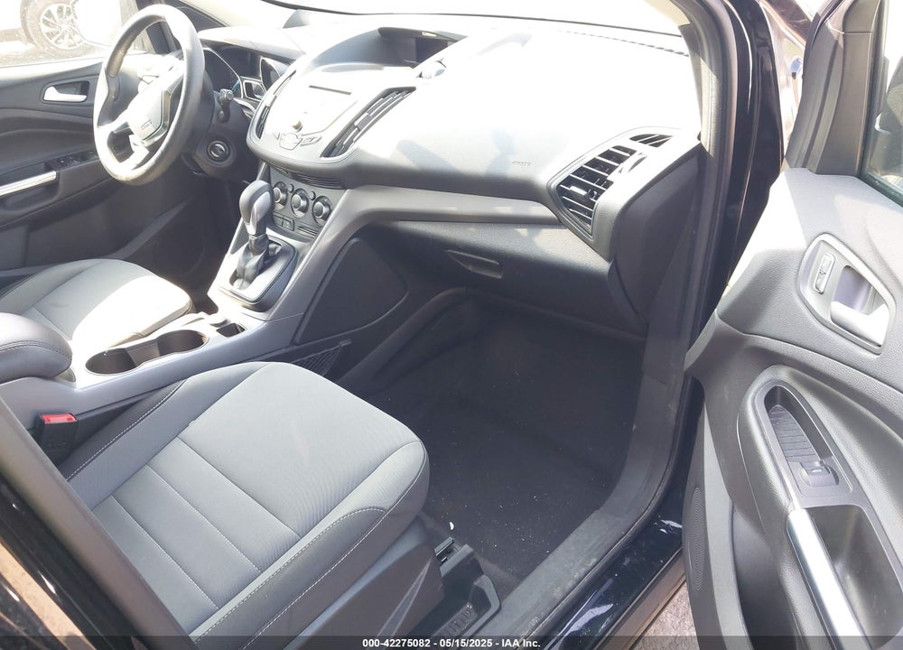 2016 FORD ESCAPE VIN: 1FMCU9G91GUB91291
