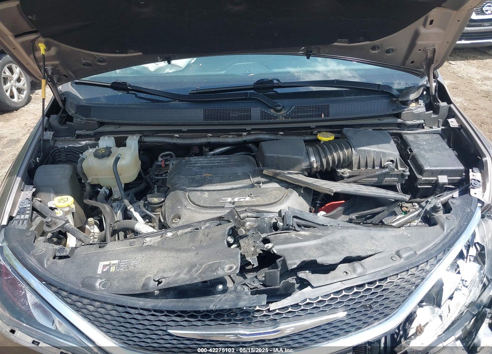 2017 CHRYSLER PACIFICA VIN: 2C4RC1BGXHR569390