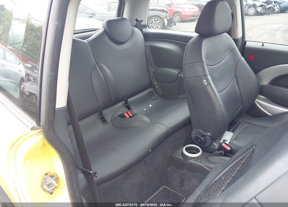 2005 MINI COOPER VIN: WMWRC33495TJ68723
