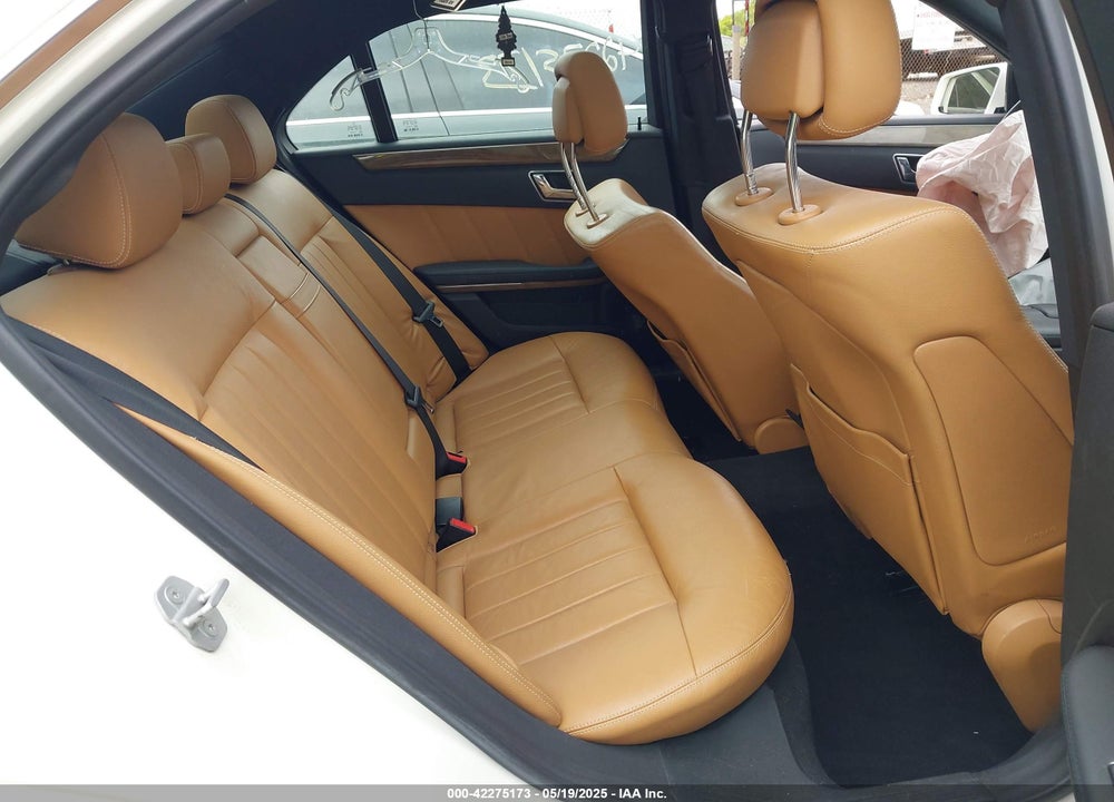 2011 MERCEDES-BENZ E 350 VIN: WDDHF8HB4BA279834