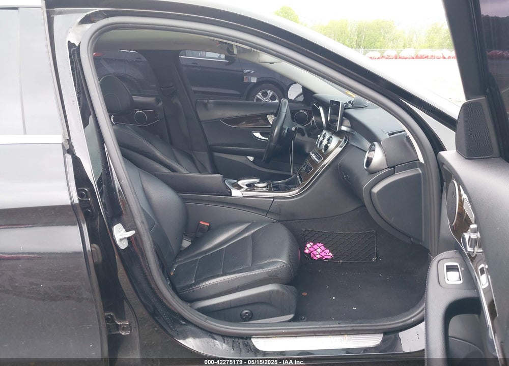 2016 MERCEDES-BENZ C 300 VIN: WDDWF4KB9GR157150