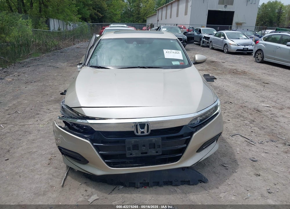 2018 HONDA ACCORD VIN: 1HGCV1F66JA093734