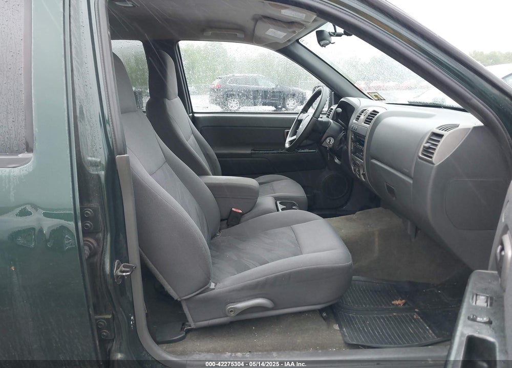 2005 CHEVROLET COLORADO LS VIN: 1GCDT138X58213692