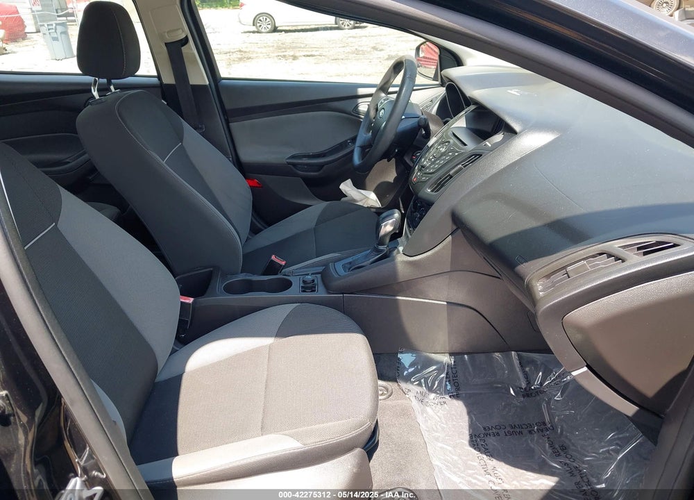 2013 FORD FOCUS VIN: 1FADP3E28DL305720