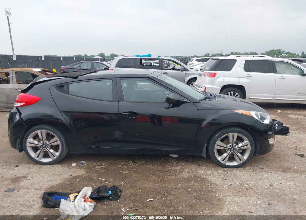 2016 HYUNDAI VELOSTER VIN: KMHTC6AD0GU250202