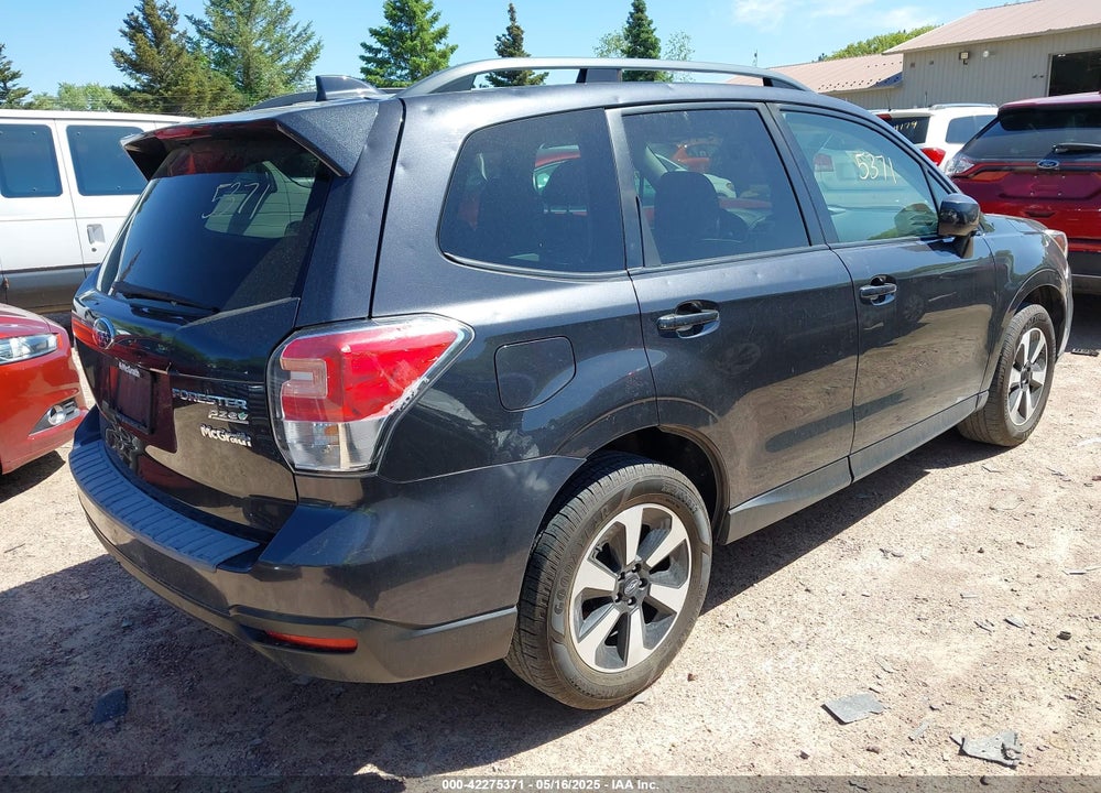 2017 SUBARU FORESTER 2.5I PREMIUM VIN: JF2SJAEC8HH573659