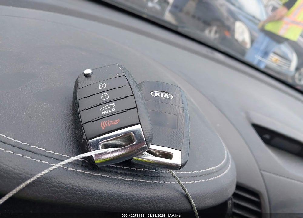 2014 KIA FORTE VIN: KNAFX4A89E5114667