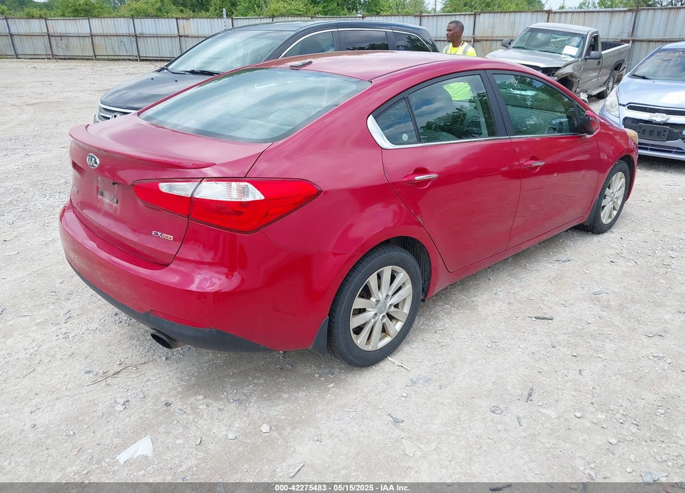 2014 KIA FORTE VIN: KNAFX4A89E5114667