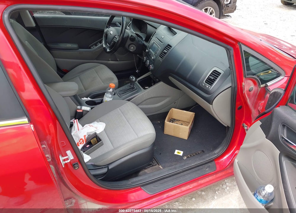 2014 KIA FORTE VIN: KNAFX4A89E5114667