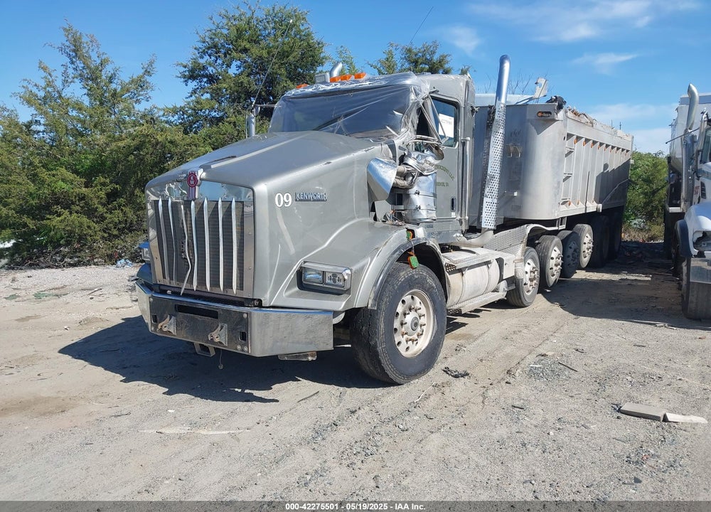 2019 KENWORTH T800 VIN: 1NKDLP0X8KJ291356