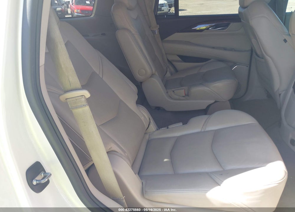 2015 CADILLAC ESCALADE VIN: 1GYS4MKJ6FR680897