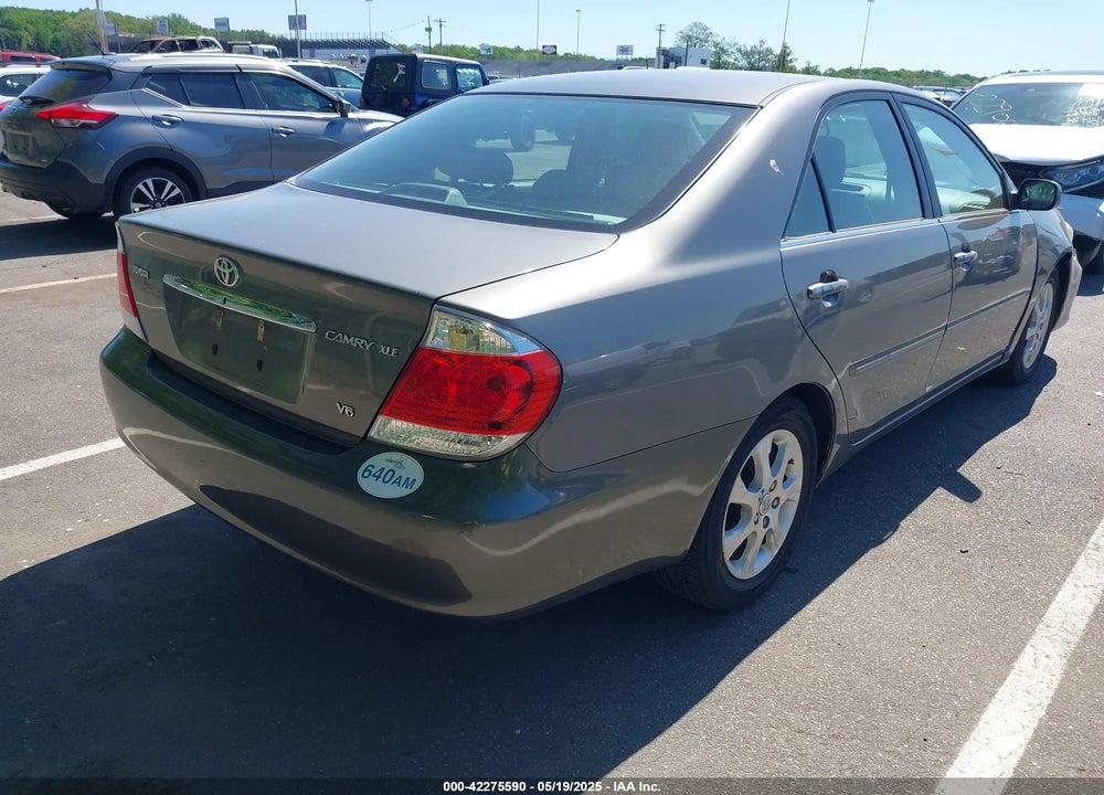2005 TOYOTA CAMRY XLE V6 VIN: 4T1BF30K95U616074
