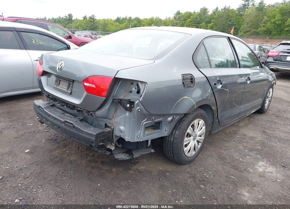 2014 VOLKSWAGEN JETTA VIN: 3VW2K7AJ7EM325555