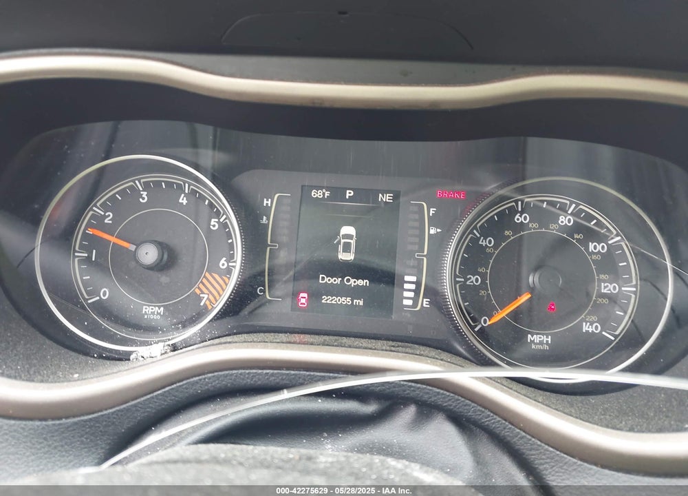 2015 JEEP CHEROKEE VIN: 1C4PJMCB0FW538459