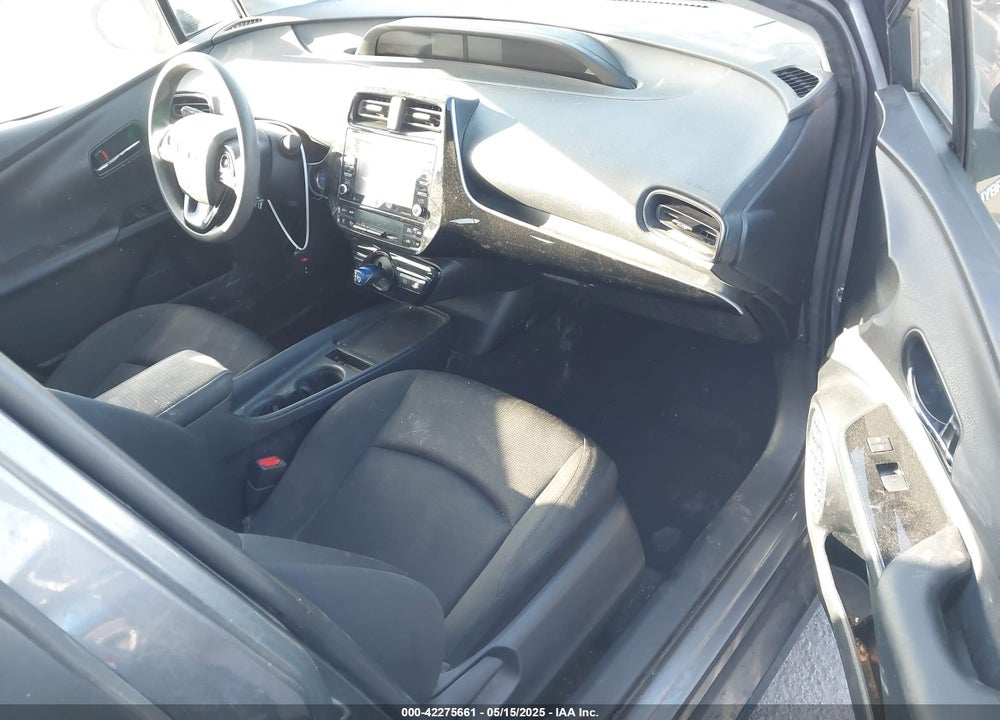 2022 TOYOTA PRIUS L VIN: JTDKAMFUXN3188930