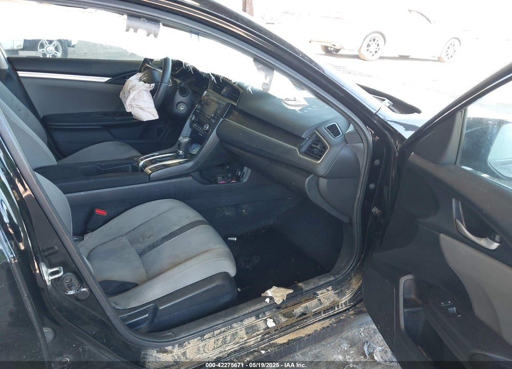 2019 HONDA CIVIC VIN: 2HGFC2F66KH582629